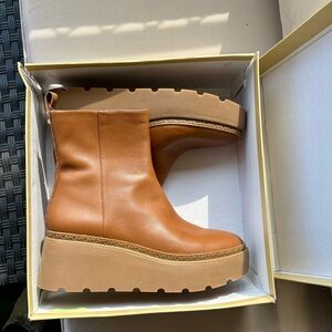 Michael Kors Women's Boots Brown Geller Leather Wedge Ankle Signature 11 M NEW